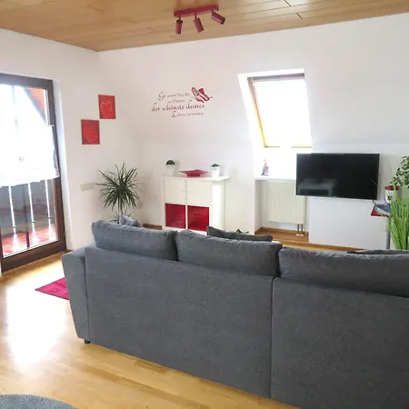 Nadine Apartment *